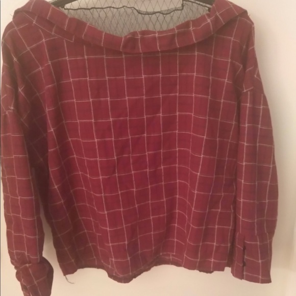 Top - Picture 3 of 4